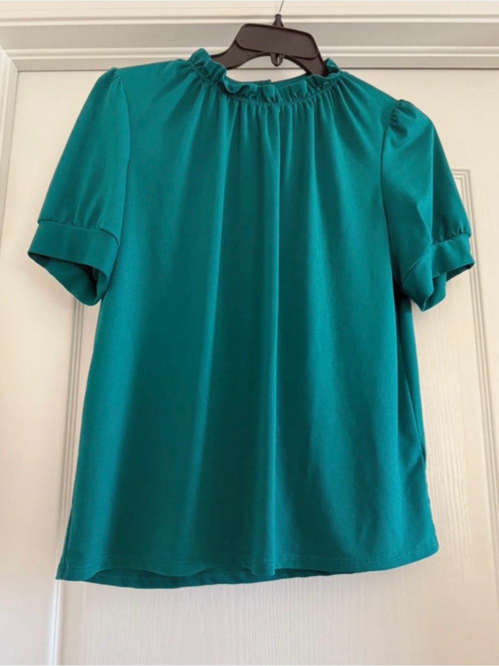 Adrianna Papell Teal Short Sleeve Ruffle Neck Blouse